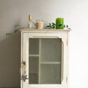 Armoire vitrine