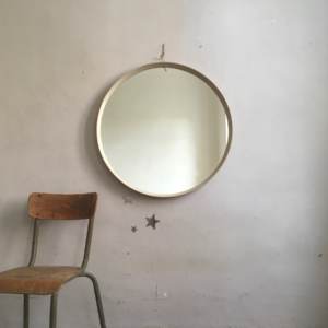 Miroir années 50 en bois courbé.