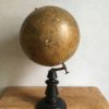 Globe terrestre ancien