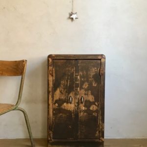 Armoire industrielle