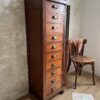 Meuble de metier