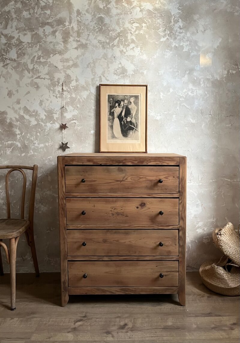 Commode vintage