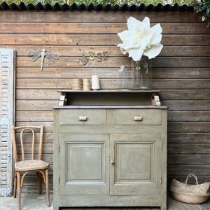 Buffet ancien