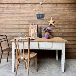 Table de campagne patine
