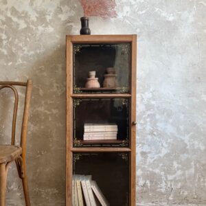 Vitrine ancienne