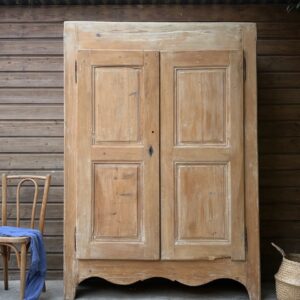 Armoire Savoyarde XIX